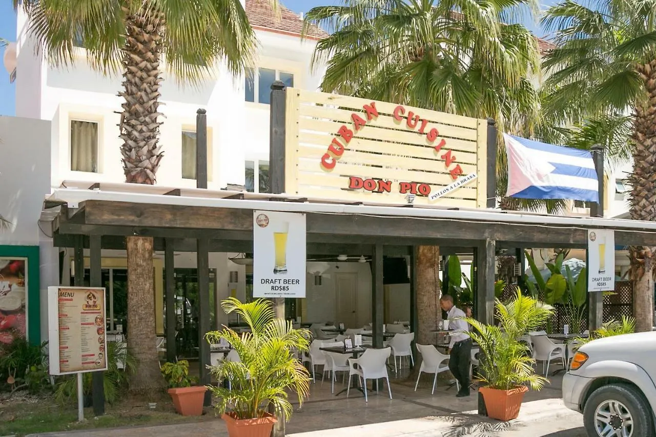 Costa Hermosa F101 Walk To The Beach Grocery Dining Free Wifi Apartment Punta Cana