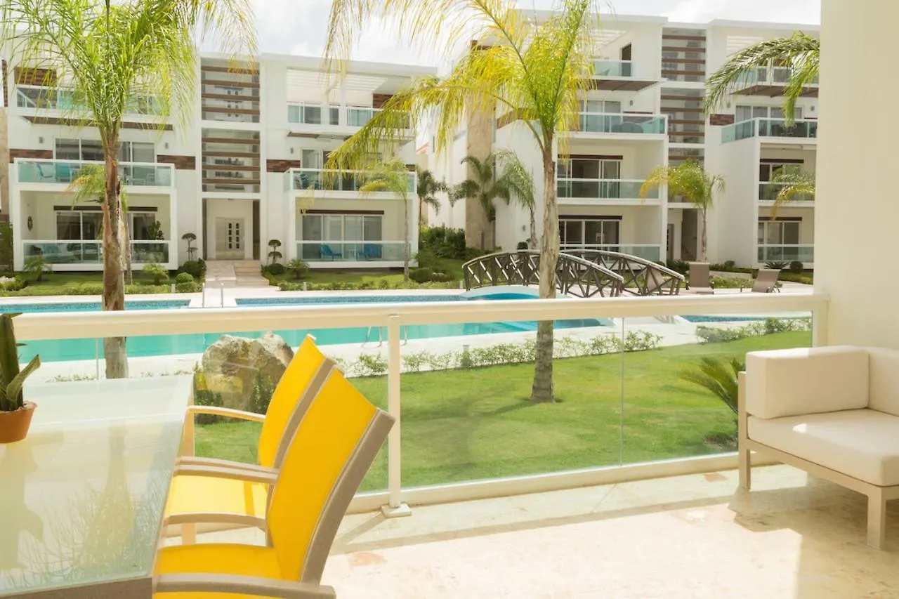 Costa Hermosa F101 - Walk To The Beach/Grocery/Dining Free Wifi contacts